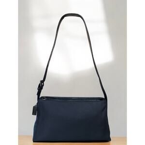 Vintage Coach 7406 Mercer Zip Shoulder Bag